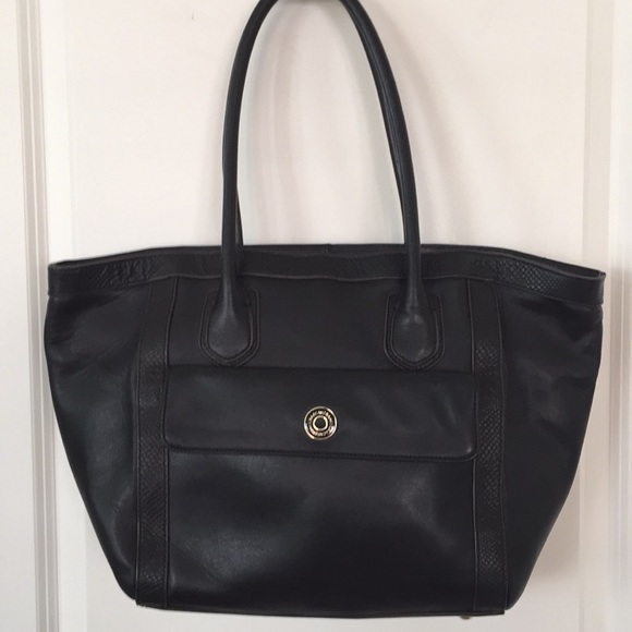 Isaac Mizrahi Handbags - ⚡️SALE⚡️Isaac Mizrahi LIVE! Leather Shoulder Tote